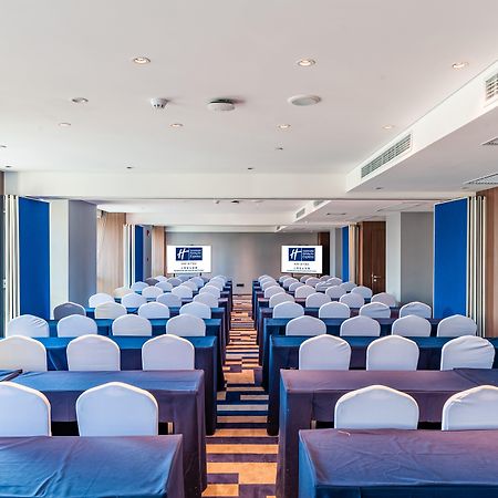 Holiday Inn Express Shanghai Baoyang By Ihg 외부 사진