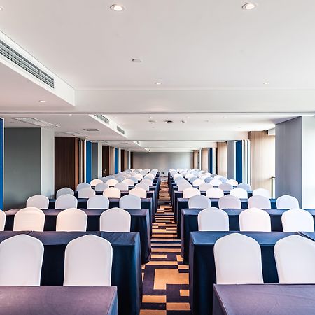 Holiday Inn Express Shanghai Baoyang By Ihg 외부 사진
